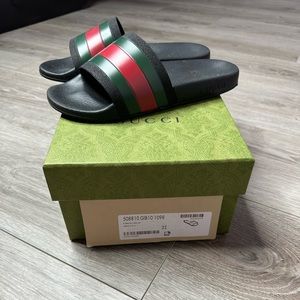 Gucci Slides